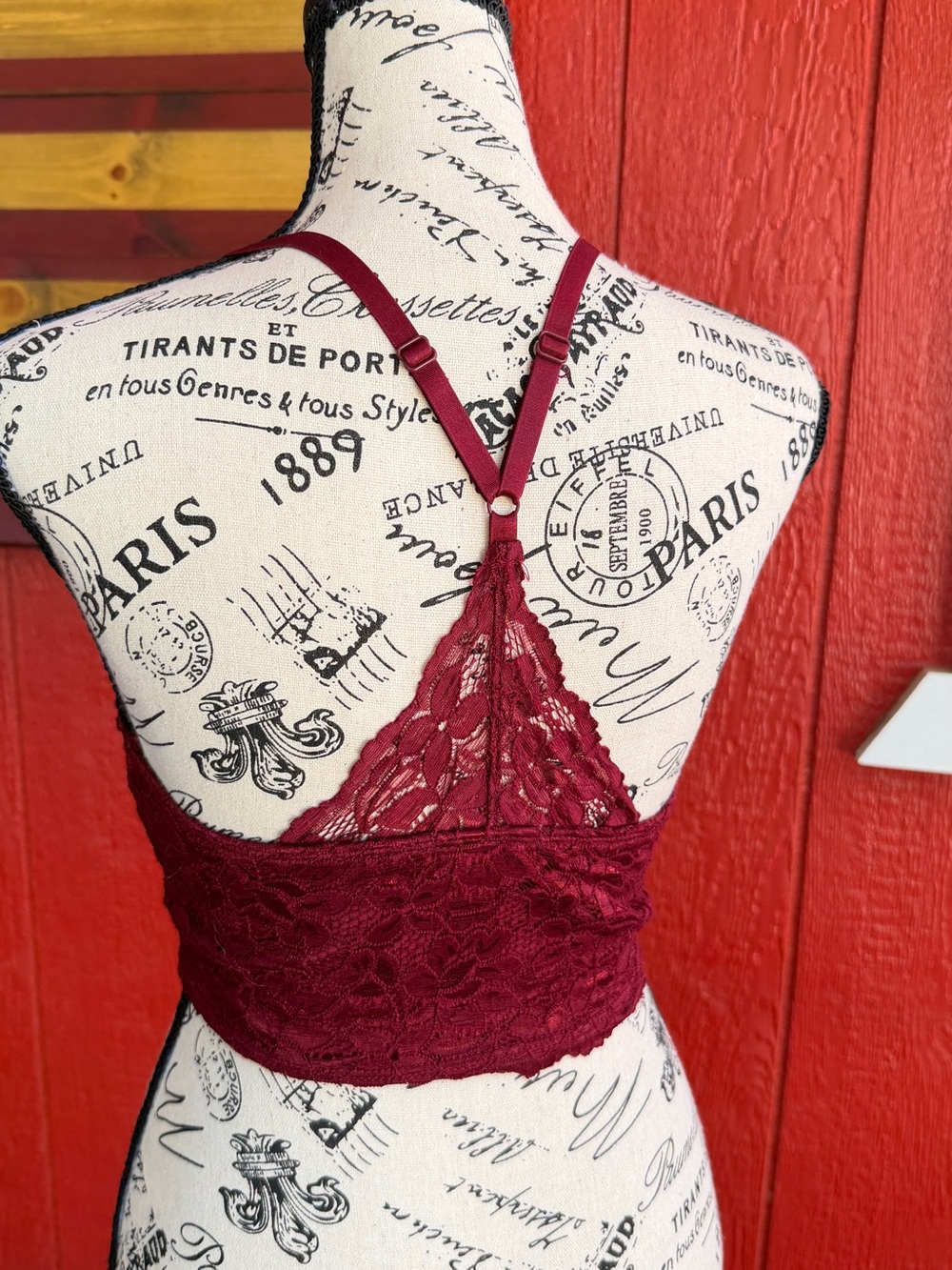 Bozzolo Red Lace Longline Bralette - Picture 3 of 4